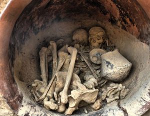 Conoce los tesoros que encontraron de la Edad de bronce 1 -