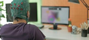 Hombre paralizado (ELA) publica tuit solo con pensamiento. 4 Hombre paralizado (ELA) publica - Hombre paralizado (ELA) publica