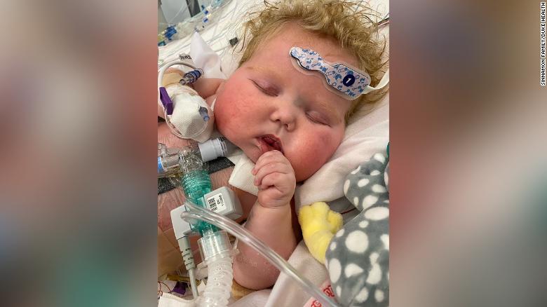 por primera vez a nivel mundial, un bebé recibe trasplante de corazón y timo del mismo donante 2 -