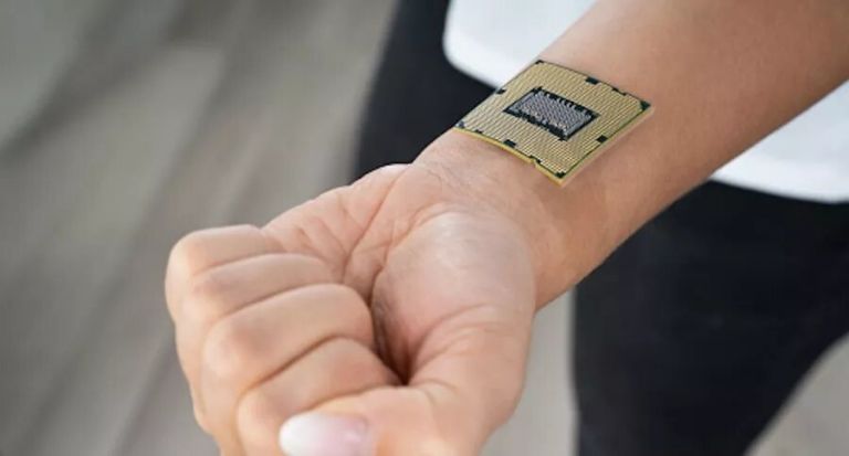 Tatuaje electrónico podría reemplazar eventualmente a los celulares. 3 -