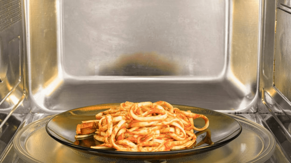 Debido a una bacteria, joven de 19 años pierde sus extremidades después de consumir sobras de comida 1 Bacteria ocasiona amputacion de extremidades