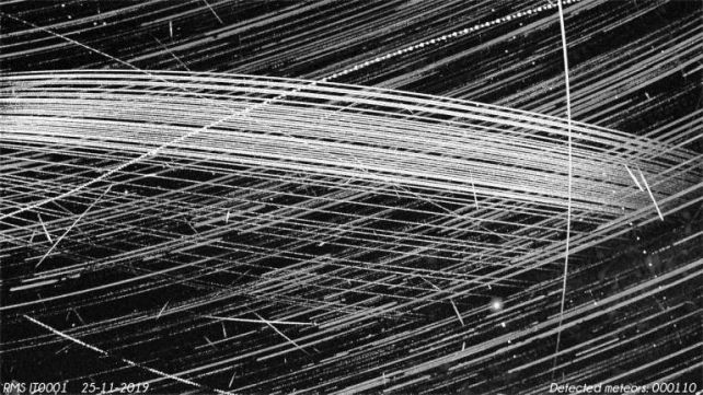 SpaceX's Starlink Satellites Are Leaking Radiation, Scientists Confirm 1 -