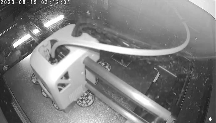 Impresoras 3D se vuelven locas y se activan solas en plena madrugada