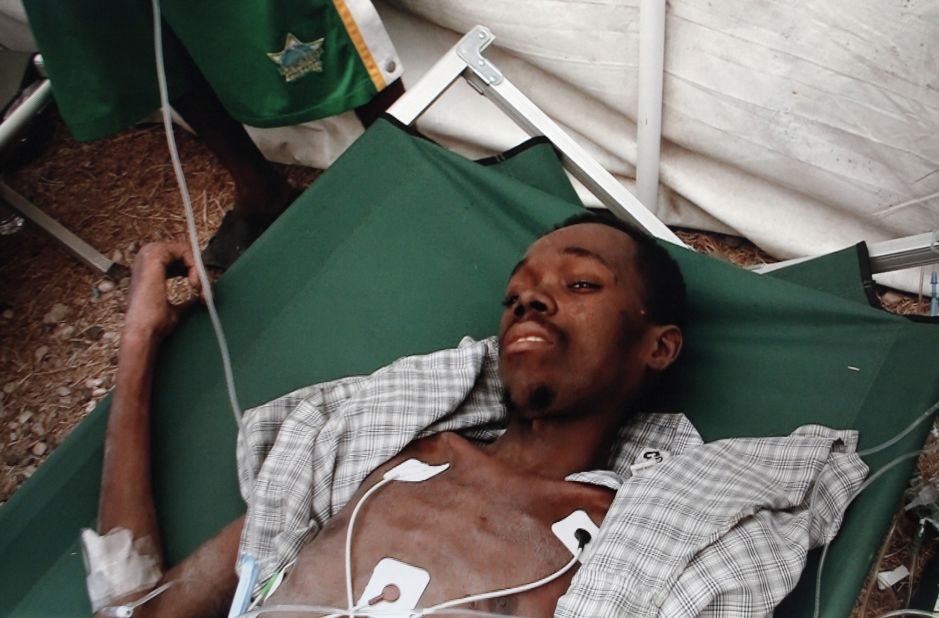 El milagro de Evan Muncie: 27 días enterrado bajo los escombros 3 evan muncie - evan muncie