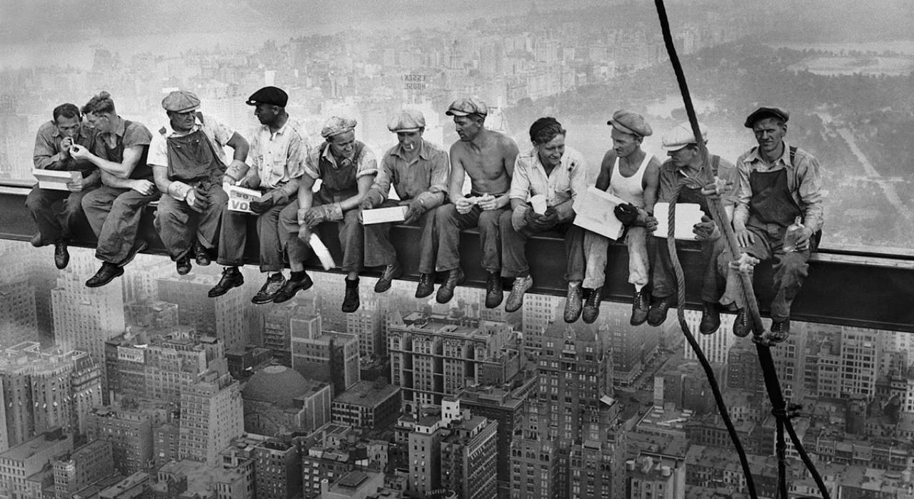 Almuerzo sobre un rascacielos: una de las fotos más virales de la historia 1 Almuerzo sobre un rascacielos: una de las fotos más virales de la historia