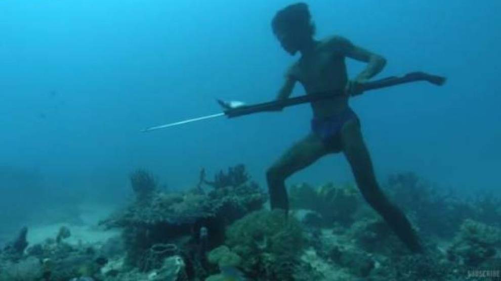 Los Bajau: humanos genéticamente adaptados para vivir en el mar 2 bajau - bajau