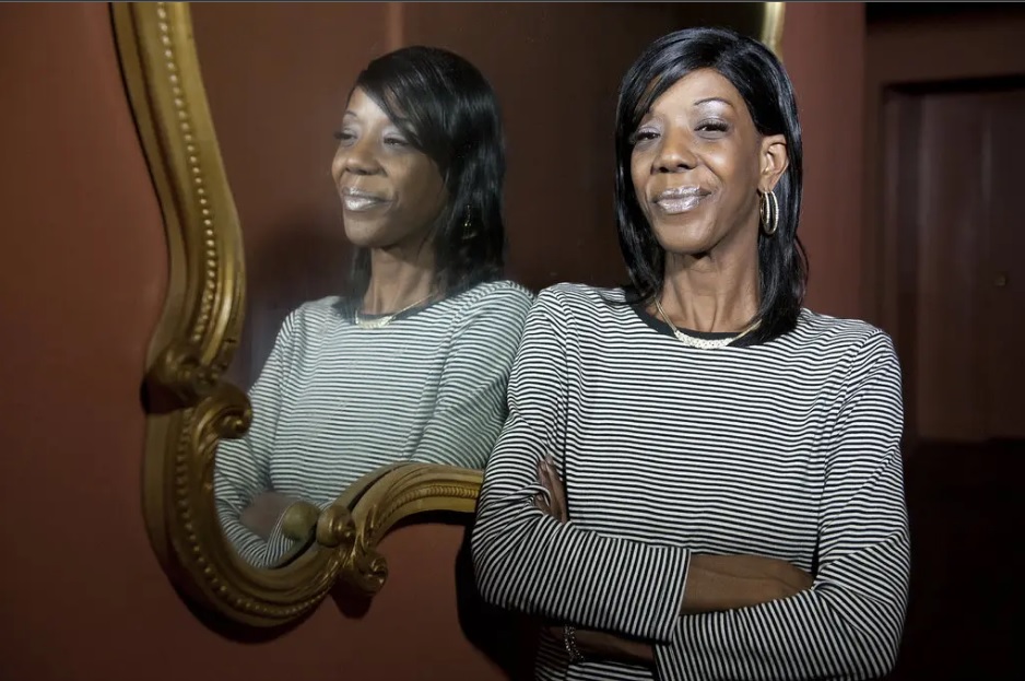 Marcy Borders and the "Lady Dust" Photograph of 9/11