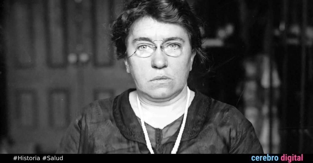 Arrestada por promover el uso de anticonceptivos: la historia de Emma Goldman