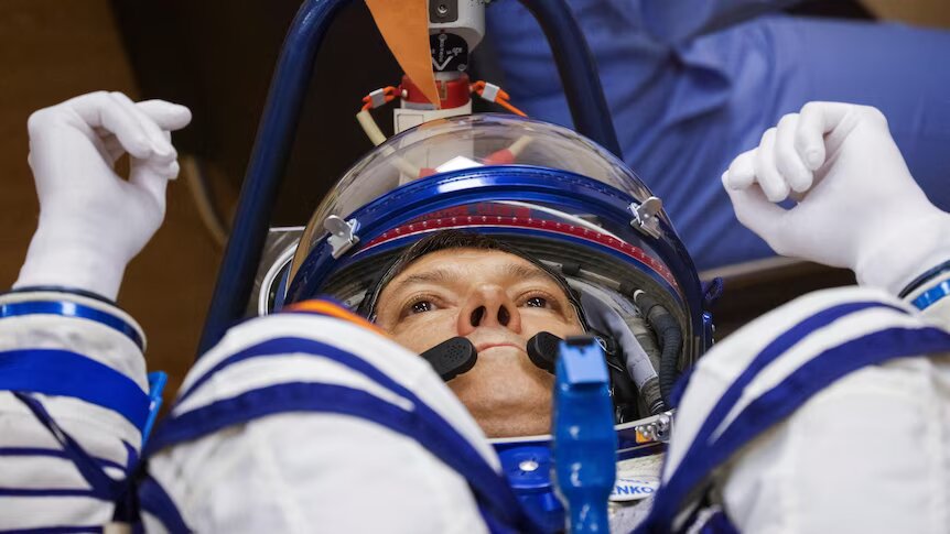 Oleg Kononenko establece nuevo récord mundial por mayor tiempo pasado en el espacio