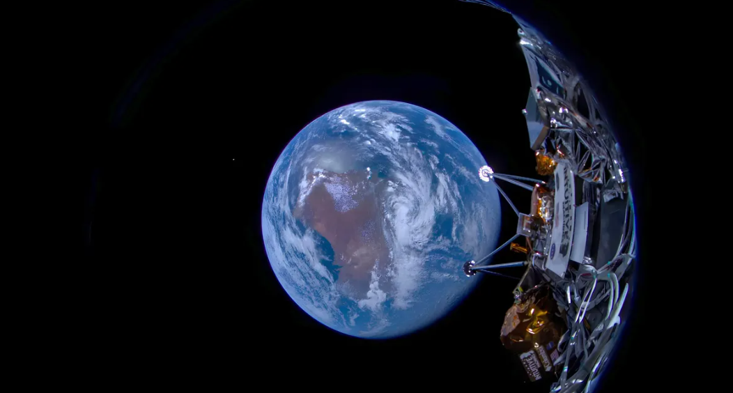 La misión de Intuitive Machines busca el primer aterrizaje lunar privado en más de 40 años