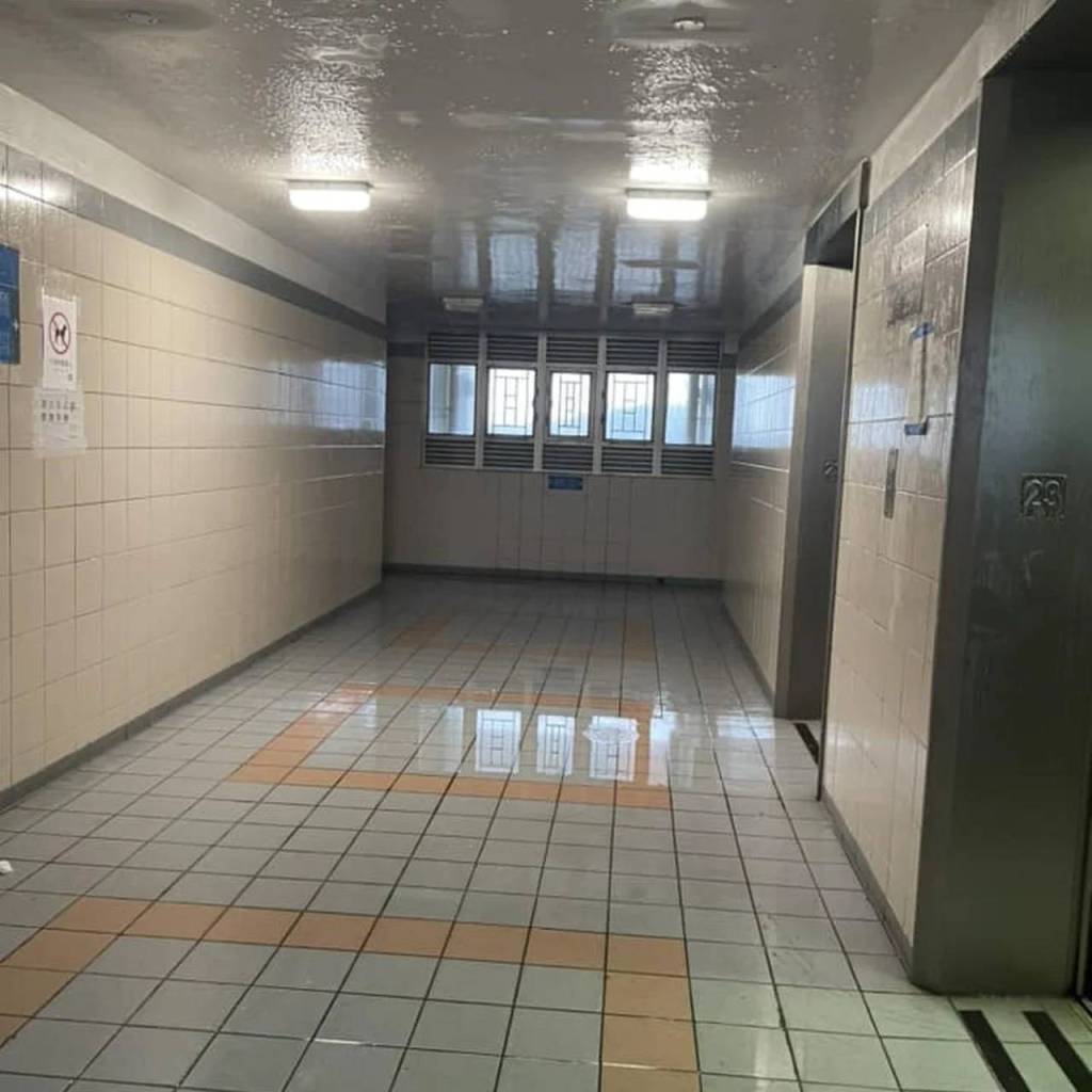 El sur de China alcanza el 100% de humedad y amanecen con pisos y paredes resbaladizas 