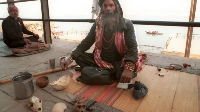 los Aghoris - historia, rituals y creencias