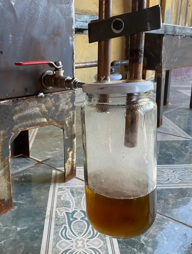 convirtió plástico en combustible