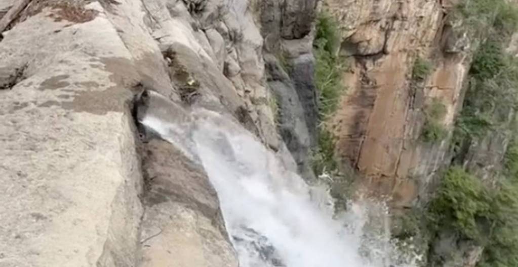 Descubren que la cascada más grande de China es falsa
