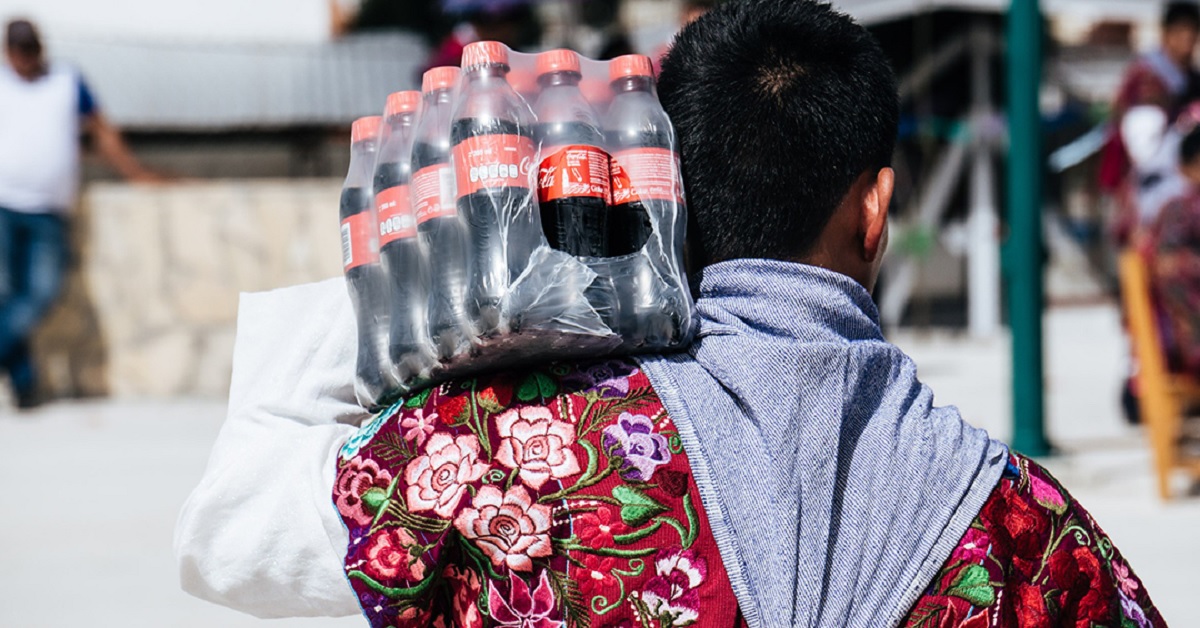 habitante de chamula con coca cola