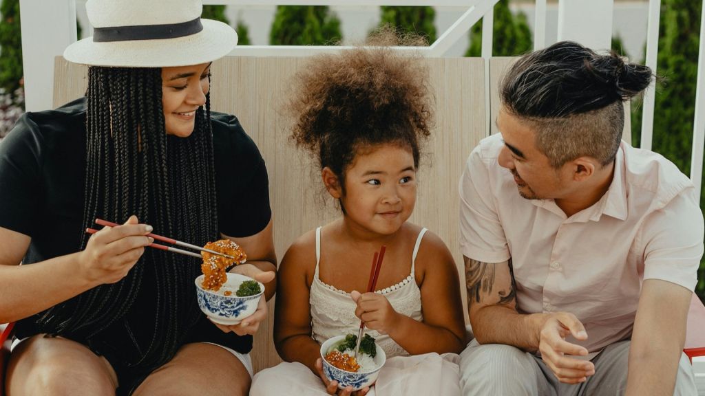 Rangos y características de edad de cada generación: ¿Eres un Baby Boomer, Millennials o Generación Alpha?