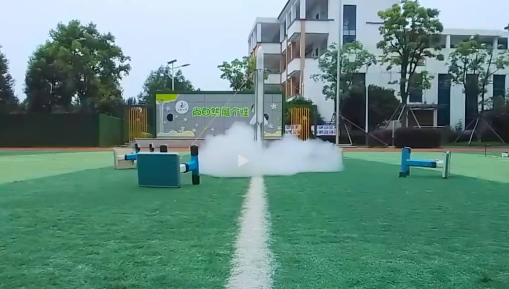 Yan Hongsen: el “Joven Sheldon” de la vida real que construyó un cohete con 600 líneas de código