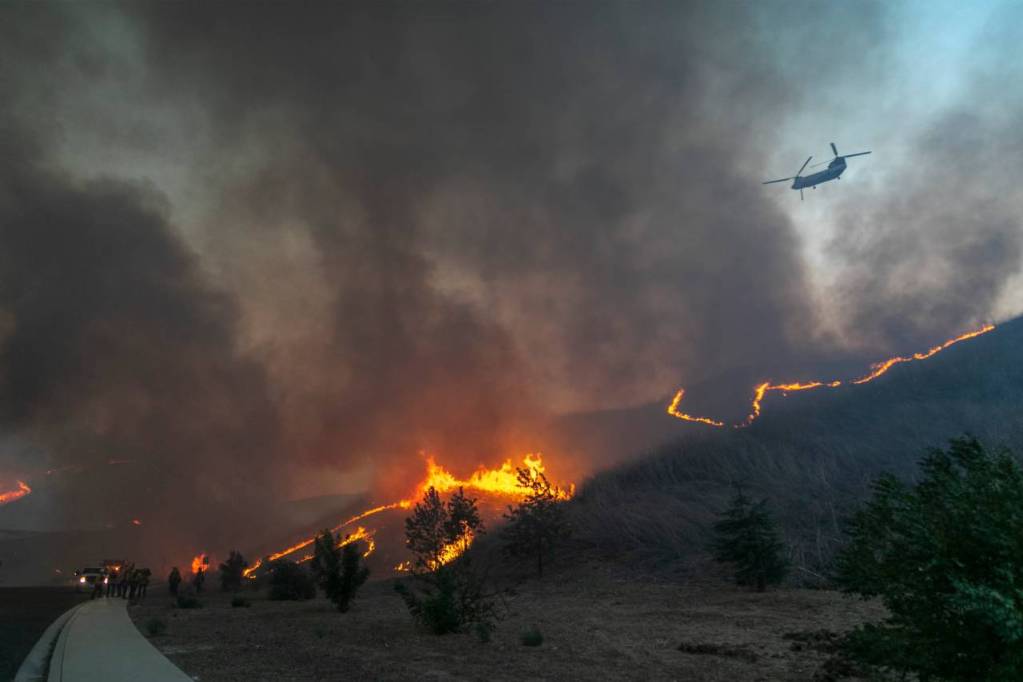 Ola de calor rompe récords históricos y provoca muertes en Estados Unidos