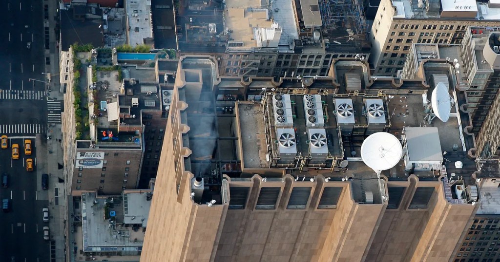 El rascacielos sin ventanas de Nueva York: ¿Un búnker anti ataques nucleares? 1 El rascacielos sin ventanas de Nueva York: ¿Un búnker anti ataques nucleares?