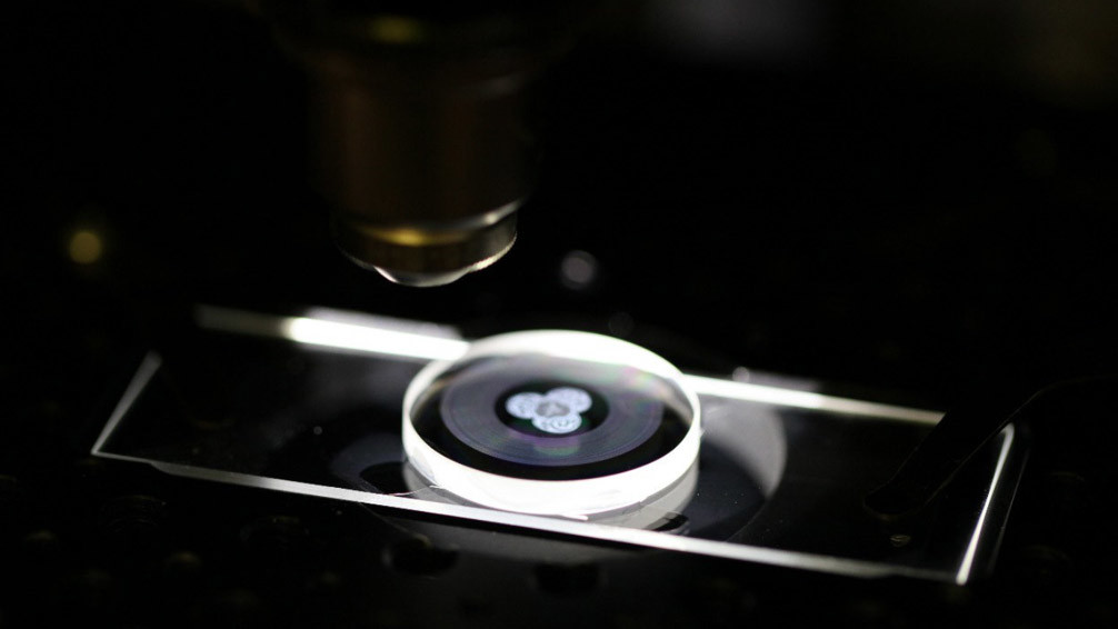 Cristales de memoria 5D: El plan para salvar a la humanidad después de la extinción 1 Cristales de memoria 5D: El plan para salvar a la humanidad después de la extinción