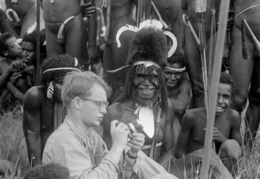 Michael Rockefeller: La historia de su desaparición y sus inquietantes teorías