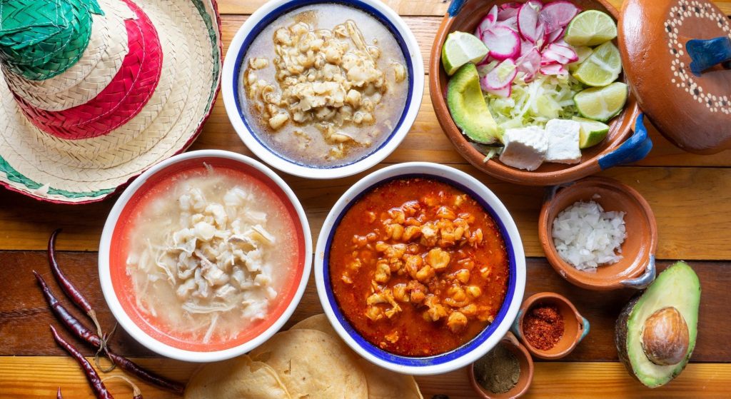 El pozole: el perturbador origen de una de uno de los platos más tradicionales de México