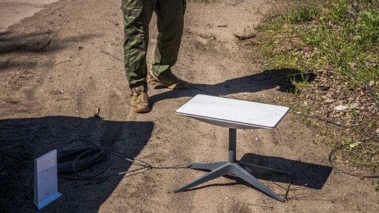 Elon Musk declara la guerra a Brasil: el enfrentamiento tecnológico que define las guerras del futuro