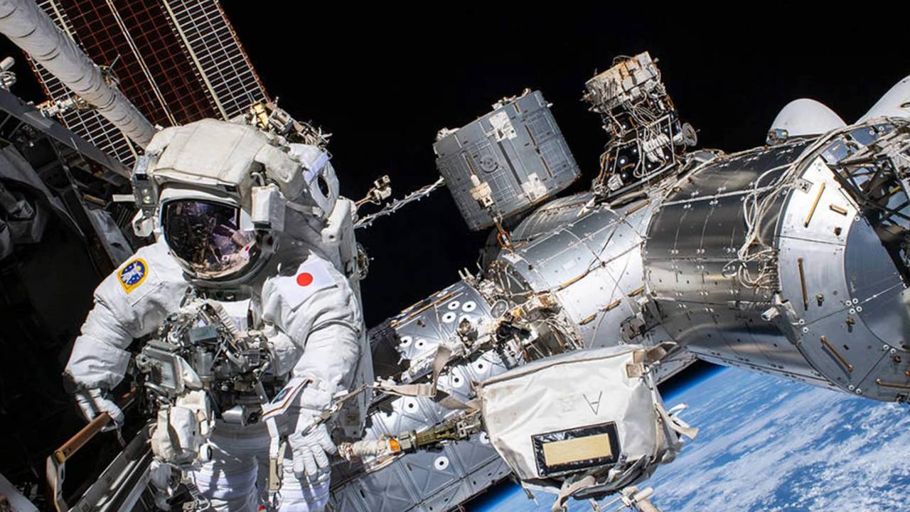 Ordenan evacuar de emergencia la Estación Espacial Internacional: NASA y Roscosmos en alerta