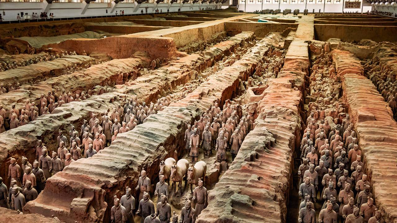 El enigma sellado: ¿Por qué los arqueólogos temen abrir la tumba del primer emperador de China?