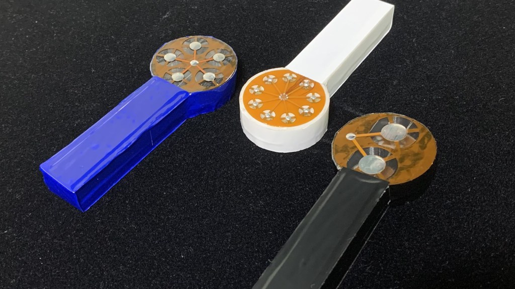 Ahora podrás probar una paleta en realidad virtual a través de este extraño invento