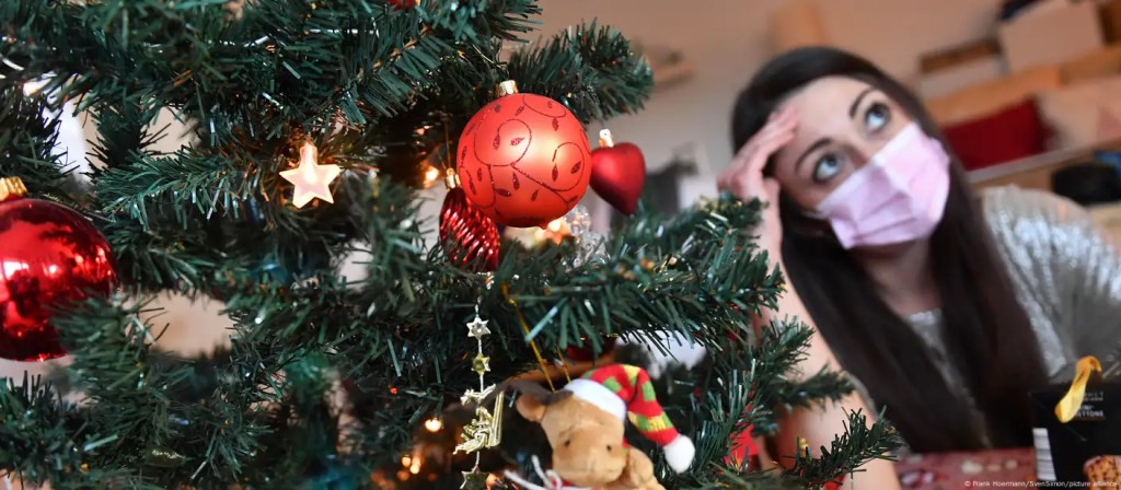 Cómo lidiar con el teórico de la conspiración que difunde desinformación durante estas fiestas 1 Cómo lidiar con el teórico de la conspiración que difunde desinformación durante estas fiestas