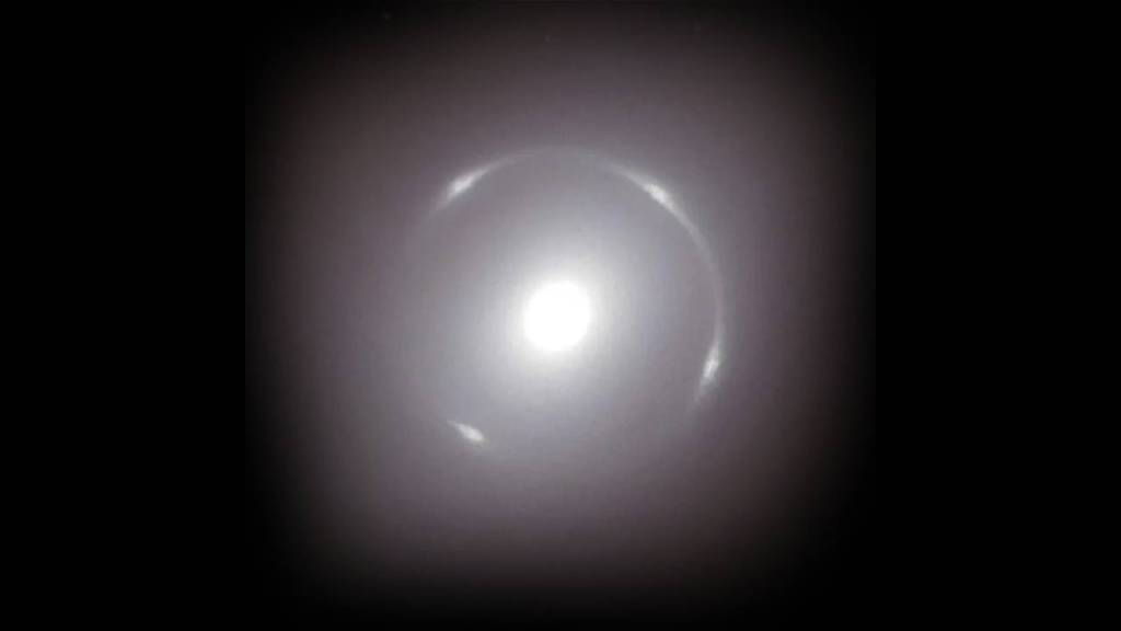 Einstein tenía razón: Euclid descubrió la deformación del espacio-tiempo en un anillo cósmico perfecto